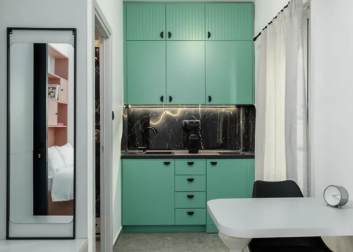 Lupen Suite By Alchemia Parking